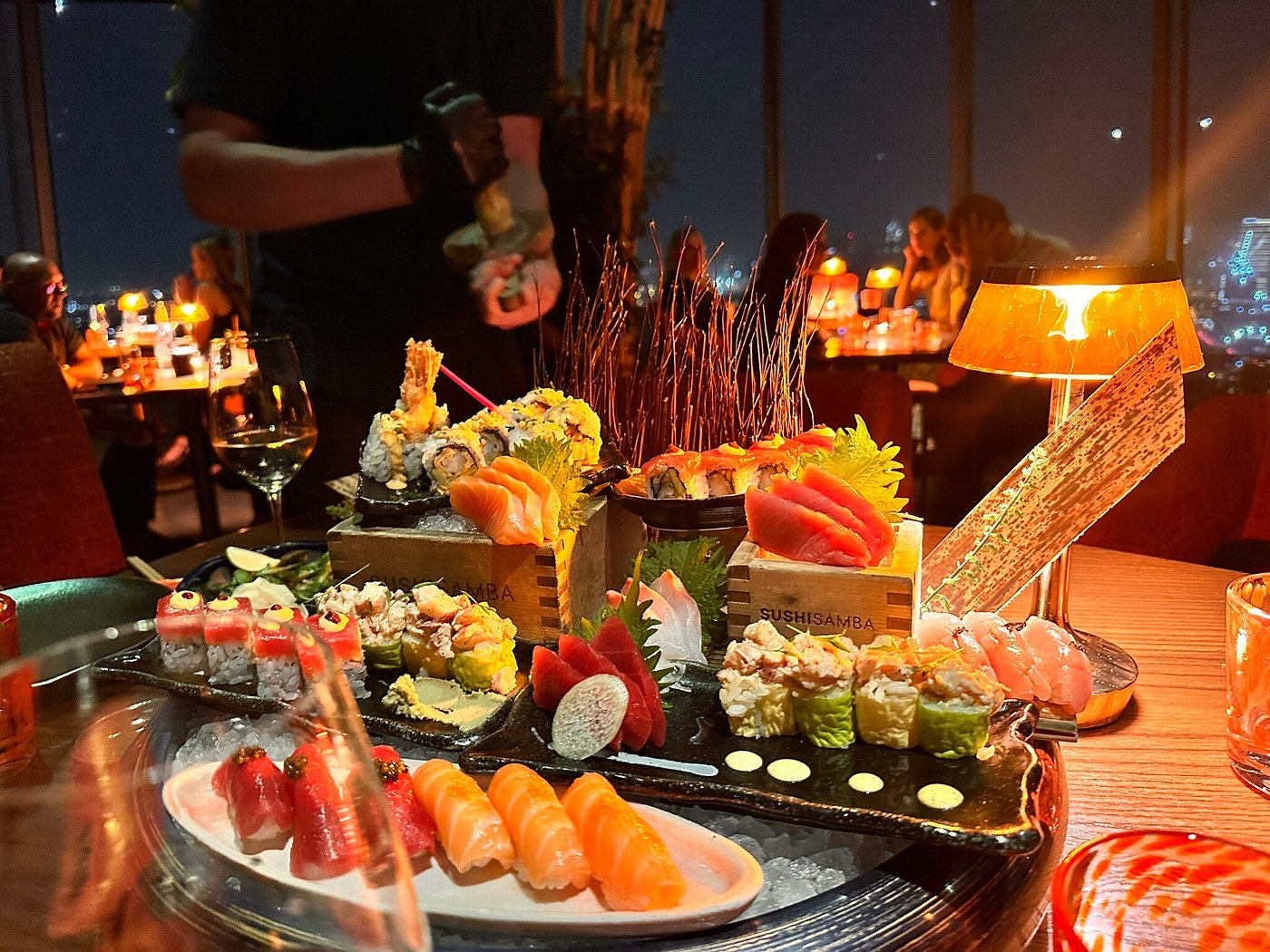 SUSHISAMBA Dubai - Photo 6